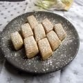 Un kurabiyesi (Turkse luchtige koekjes)