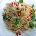 Taugésalade en Surinaamse Kip