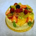 Gistdeegtaart met vers fruit
