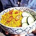 Nasi koening (gele rijst)