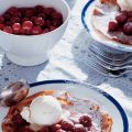 Flensjes met kriekensaus