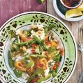 Kokosrijstsalade met zalm en groenten