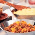 Couscous met pittige gehaktsaus