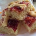 Jam-griesmeel plaatkoek