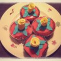 Cupcake Caramel met fondantglazuur en een roos[...]