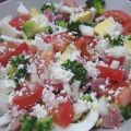 Broccolisalade met ei en ham