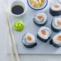 Zalmrol (nori maki)