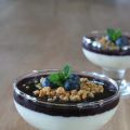 Griesmeelpudding met vlierbessensap en een twist