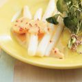 Witte asperges met sereh-sojaboter