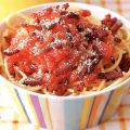 Spaghetti met tomaten-paprikasaus