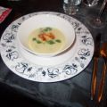 Romige koolrabisoep met broccoliroosjes