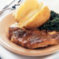 Honing-mosterdkarbonade met gepofte aardappel
