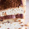 Grootmoeders krentenbrood (feestbrood)
